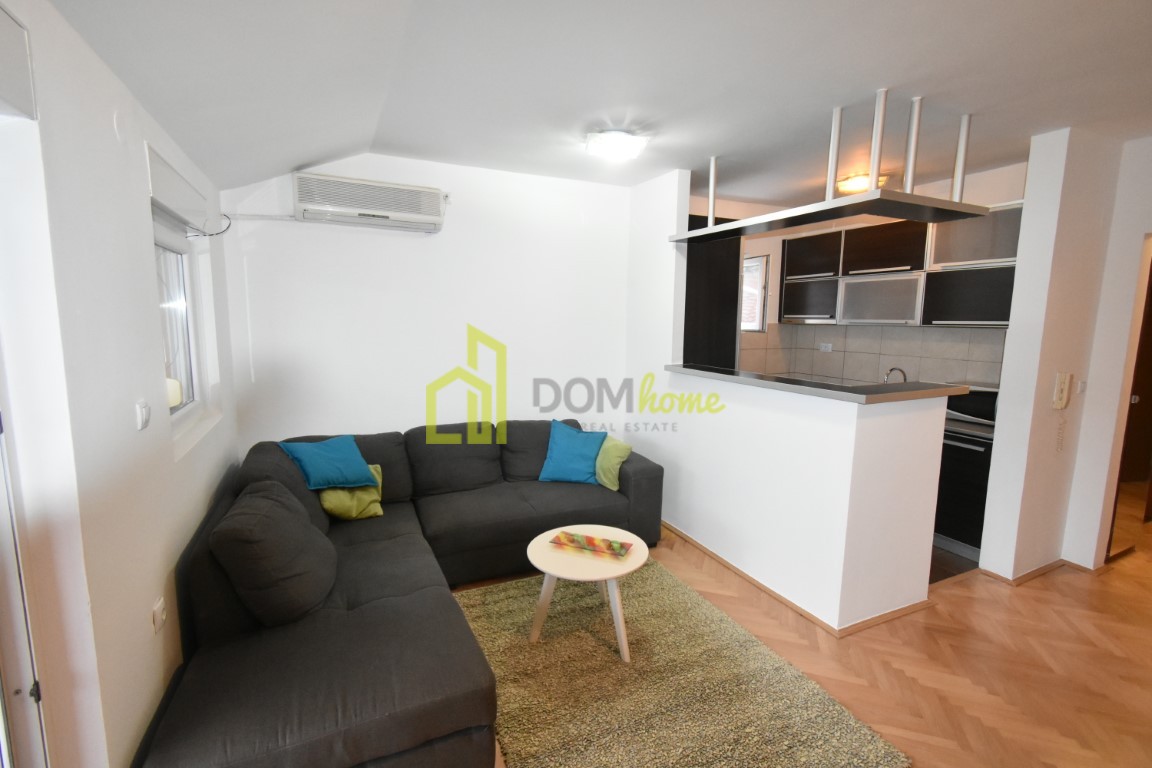 Dvosoban duplex stan 62m2, Zabjelo